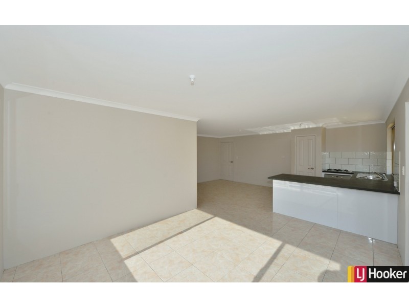 14 Buchanan Elbow, Greenfields WA 6210