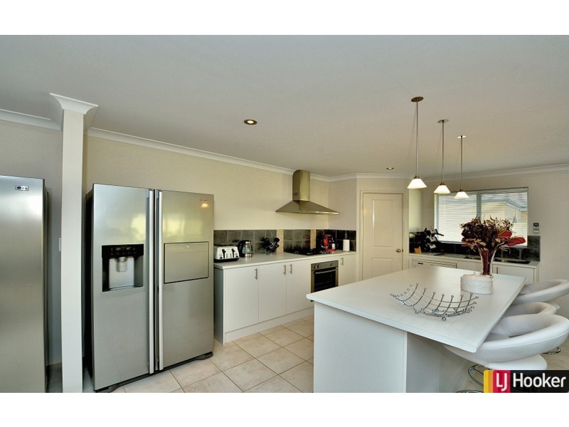 34 Britawast Road, Madora Bay WA 6210