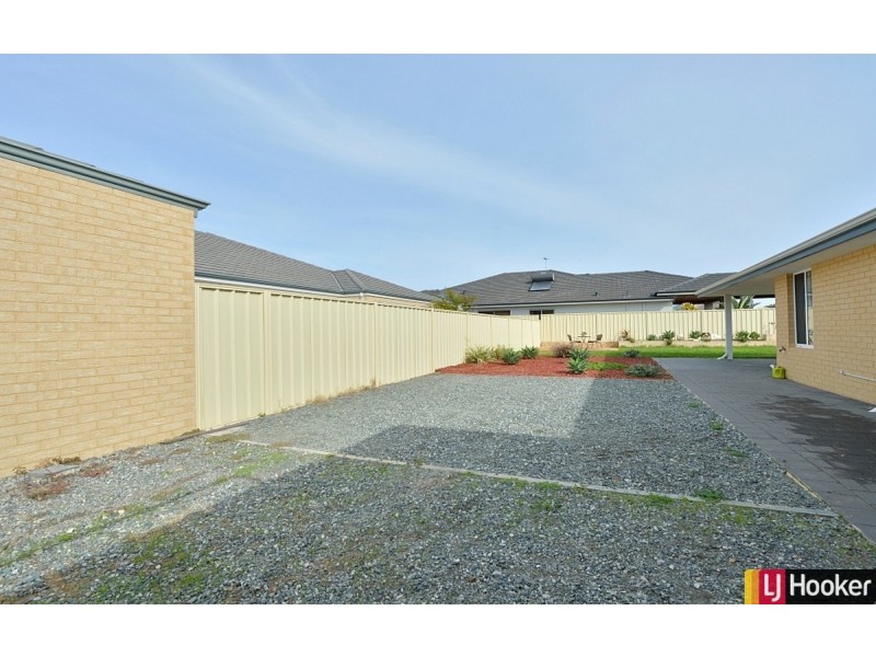 34 Britawast Road, Madora Bay WA 6210