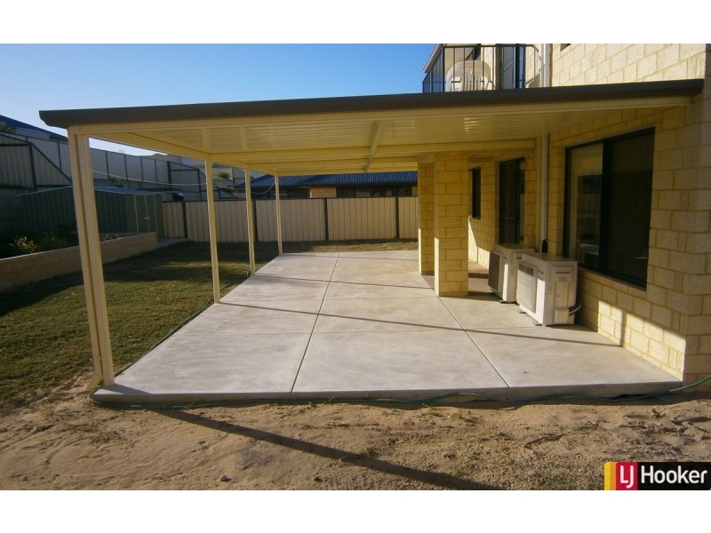 32B Guillardon Terrace, Madora Bay WA 6210