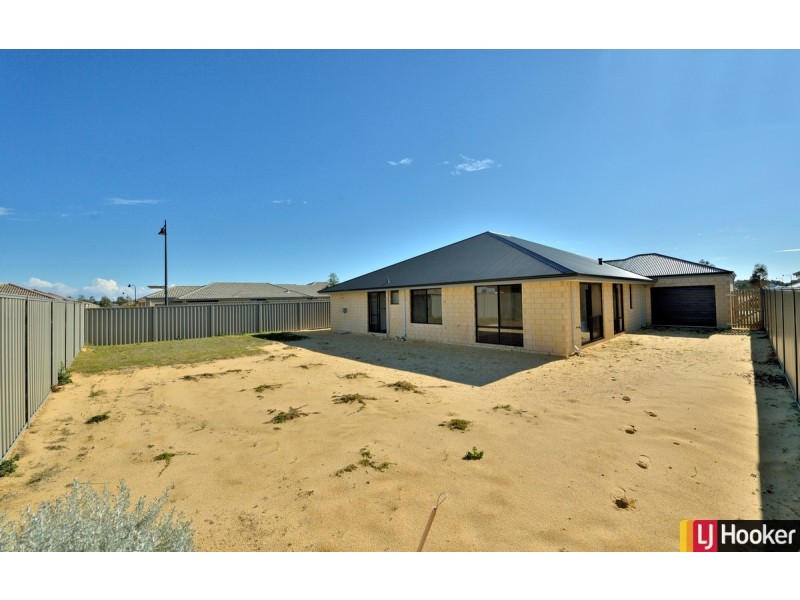 62 Weewar Circuit, South Yunderup WA 6208