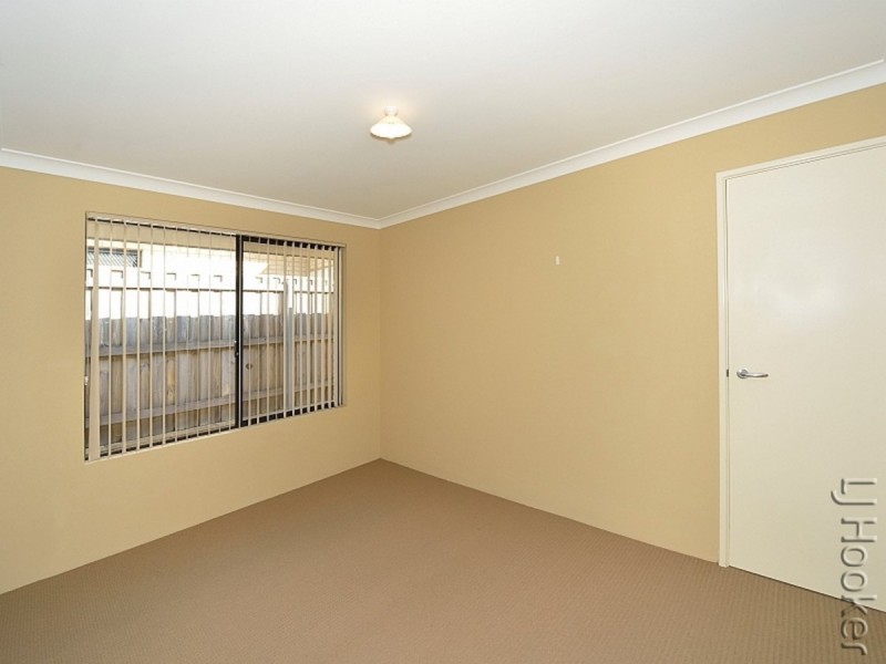 9 Scarab Court, Halls Head WA 6210