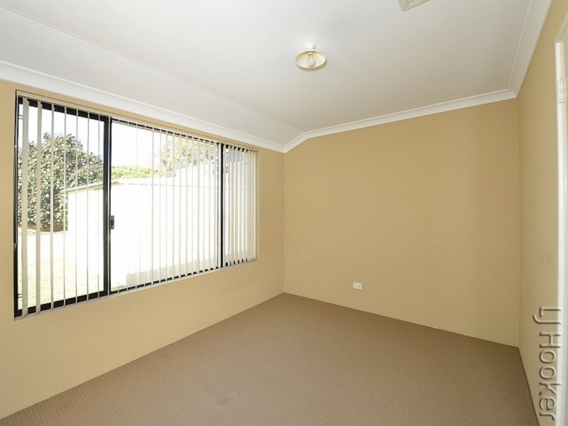 9 Scarab Court, Halls Head WA 6210