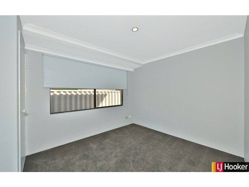 6 Rachal Place, Greenfields WA 6210