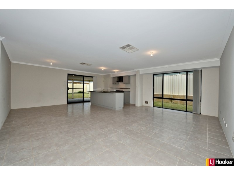29 Karri Karri Pass, Lakelands WA 6180