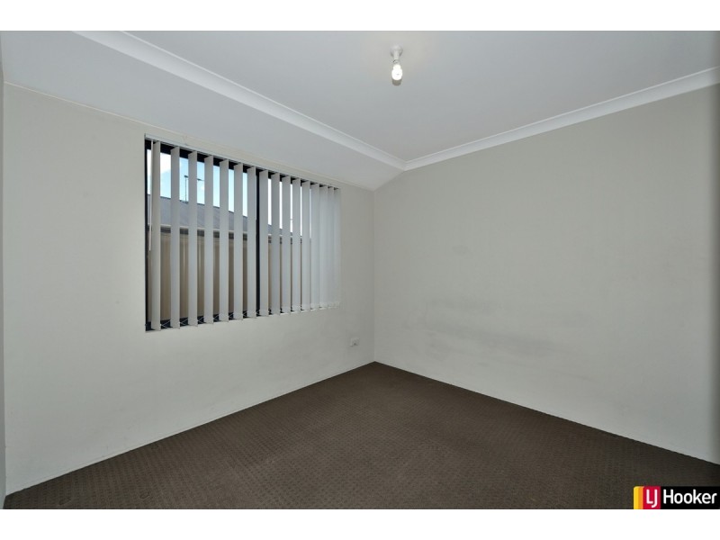 29 Karri Karri Pass, Lakelands WA 6180