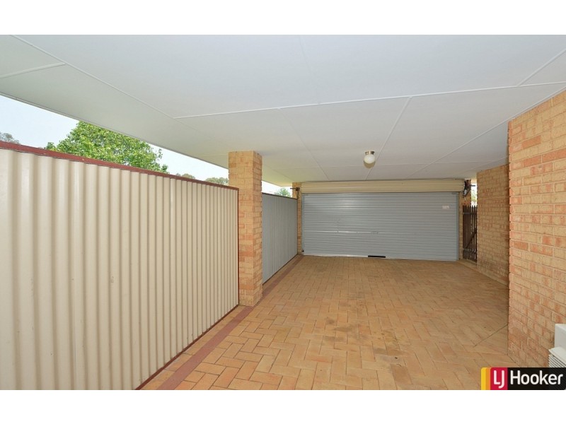 6 Wattle Bird Way, Greenfields WA 6210