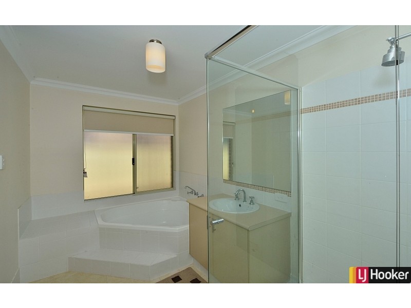 32 Redcliffe Road, Greenfields WA 6210