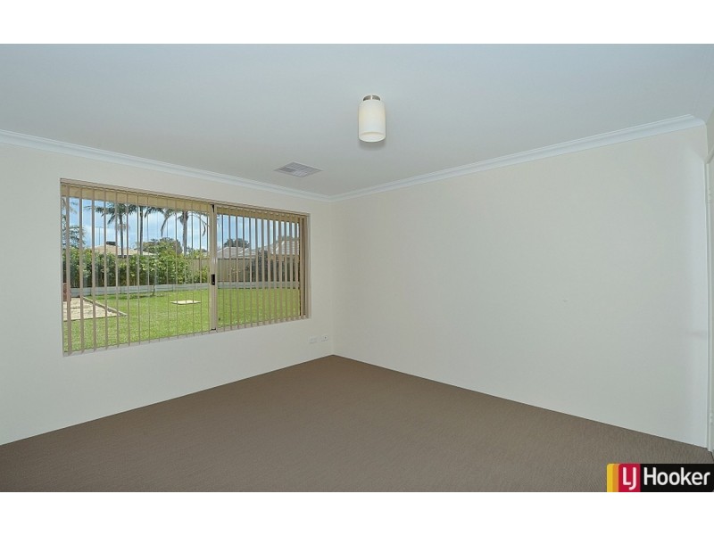 32 Redcliffe Road, Greenfields WA 6210