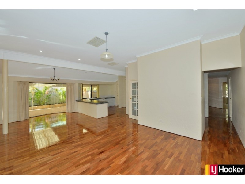 59 Willoughbridge Crescent, Erskine WA 6210