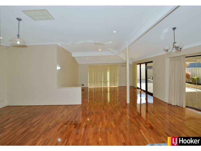 59 Willoughbridge Crescent, Erskine WA 6210
