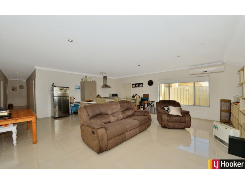 3/12 Day Road, Mandurah WA 6210