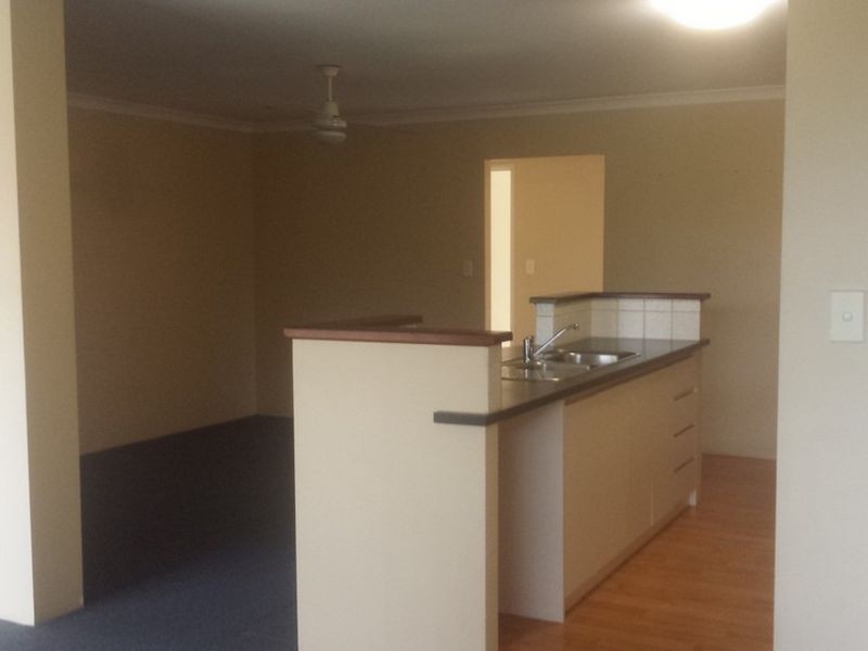 2 Bethel Corner, Halls Head WA 6210