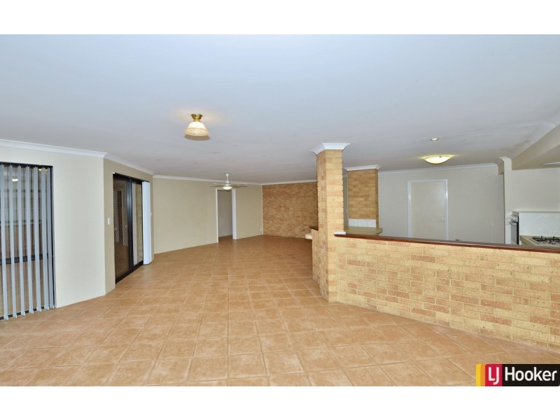 19 Prestwick Green, Meadow Springs WA 6210