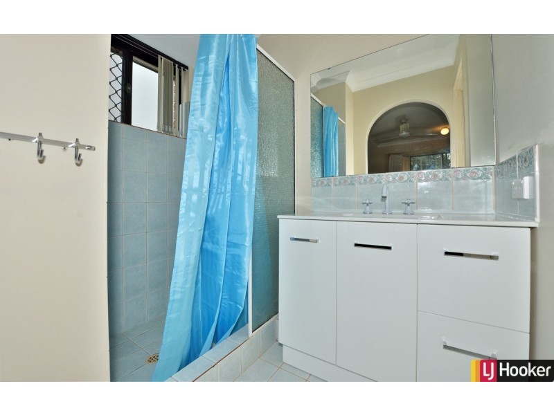 19 Prestwick Green, Meadow Springs WA 6210