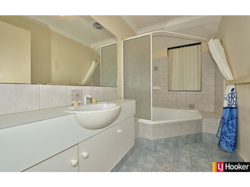 19 Prestwick Green, Meadow Springs WA 6210