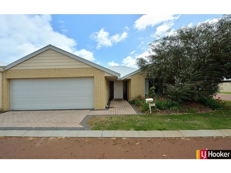 17 Zamia Loop, Wannanup WA 6210