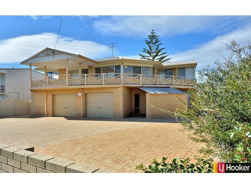 38 Sabina Drive, Madora Bay WA 6210