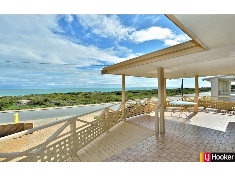 38 Sabina Drive, Madora Bay WA 6210