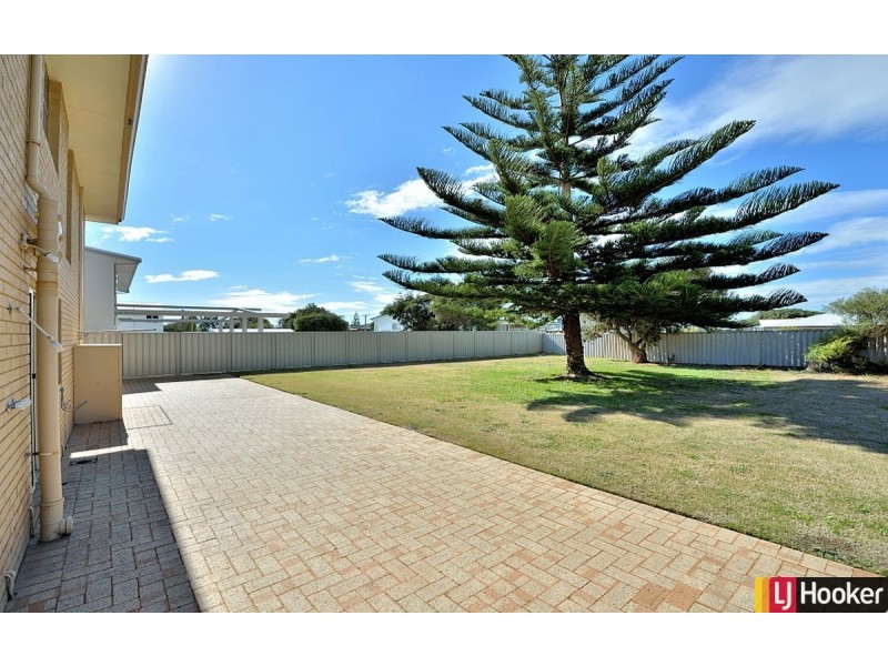 38 Sabina Drive, Madora Bay WA 6210