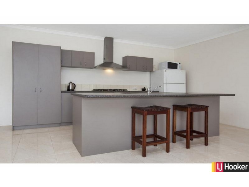 4 Formby Road, Meadow Springs WA 6210