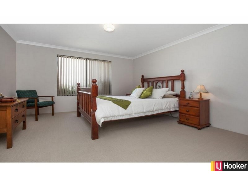 4 Formby Road, Meadow Springs WA 6210