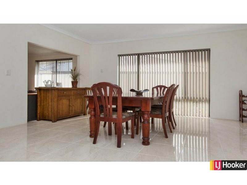 4 Formby Road, Meadow Springs WA 6210