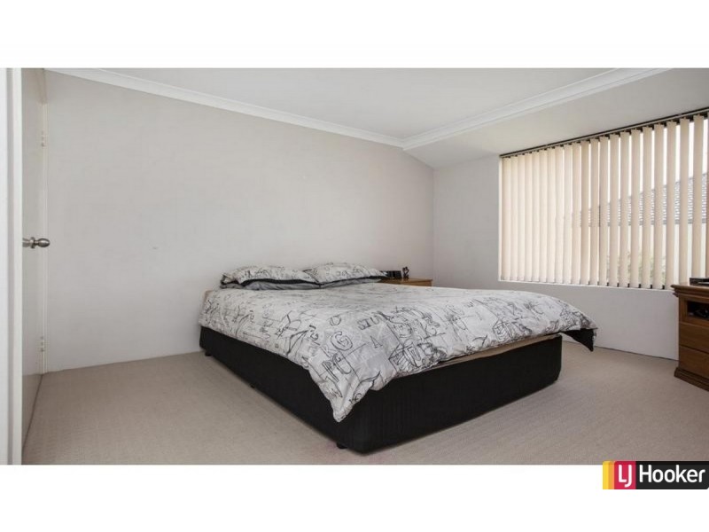 4 Formby Road, Meadow Springs WA 6210