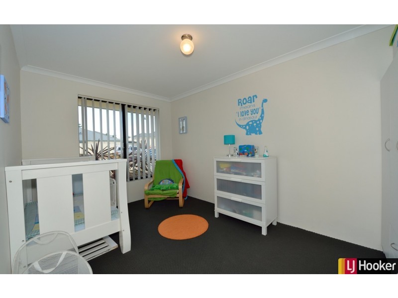 15 Lismore Ridge, Lakelands WA 6180