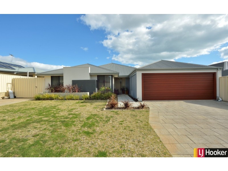 15 Lismore Ridge, Lakelands WA 6180