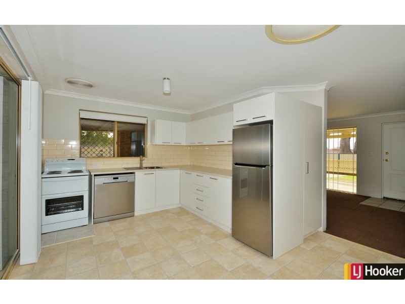 11 Elegant Drive, Greenfields WA 6210