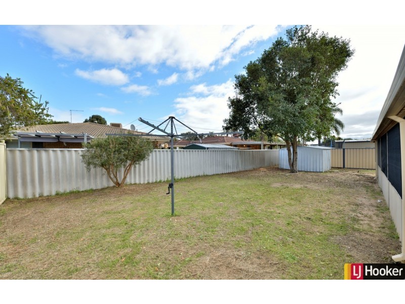 11 Elegant Drive, Greenfields WA 6210