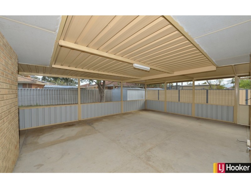 11 Elegant Drive, Greenfields WA 6210