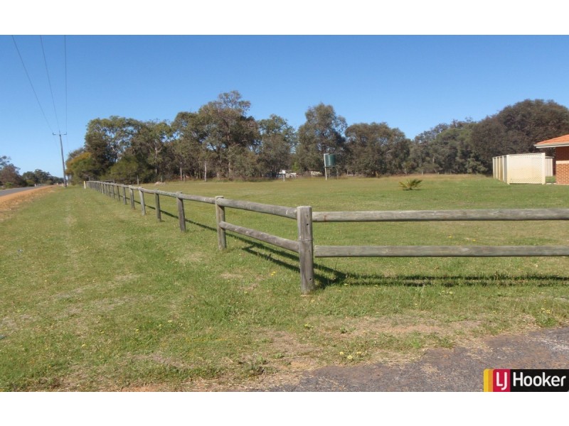 133 Fiegert Road, Barragup WA 6209