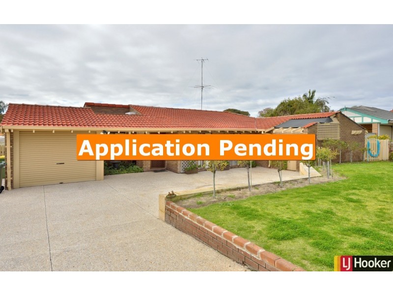 54 Peelwood Parade, Halls Head WA 6210