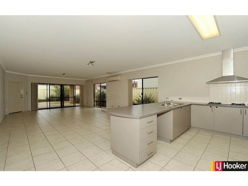 26 Keystone Loop, Secret Harbour WA 6173