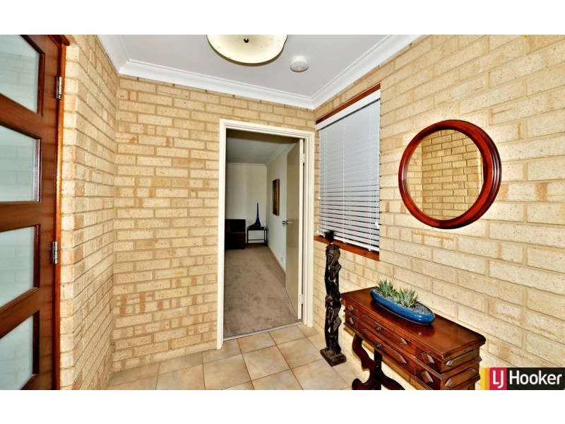 5 Seawind Drive, Silver Sands WA 6210