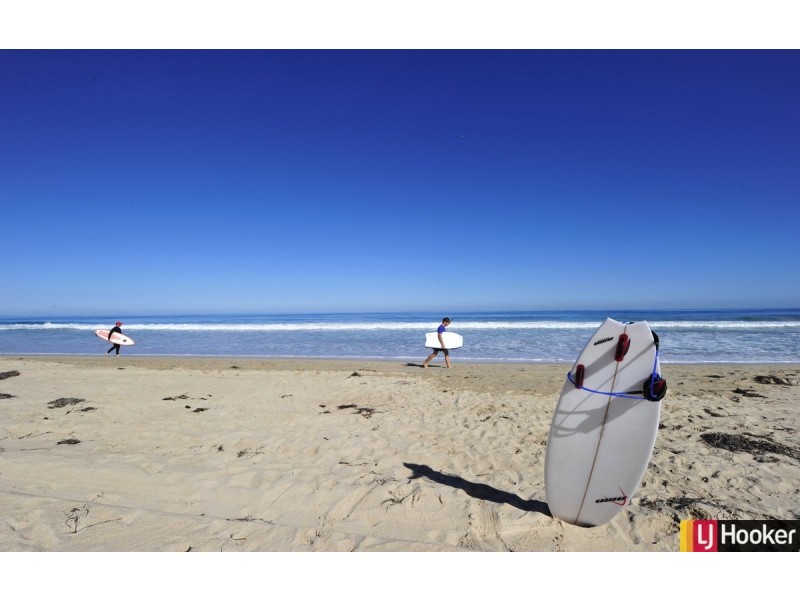 5 Seawind Drive, Silver Sands WA 6210