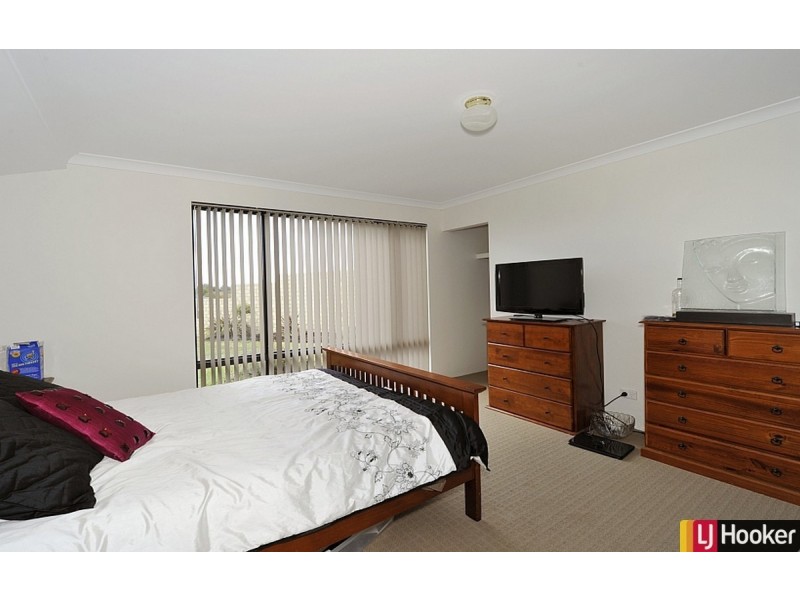 10 Formby Road, Meadow Springs WA 6210