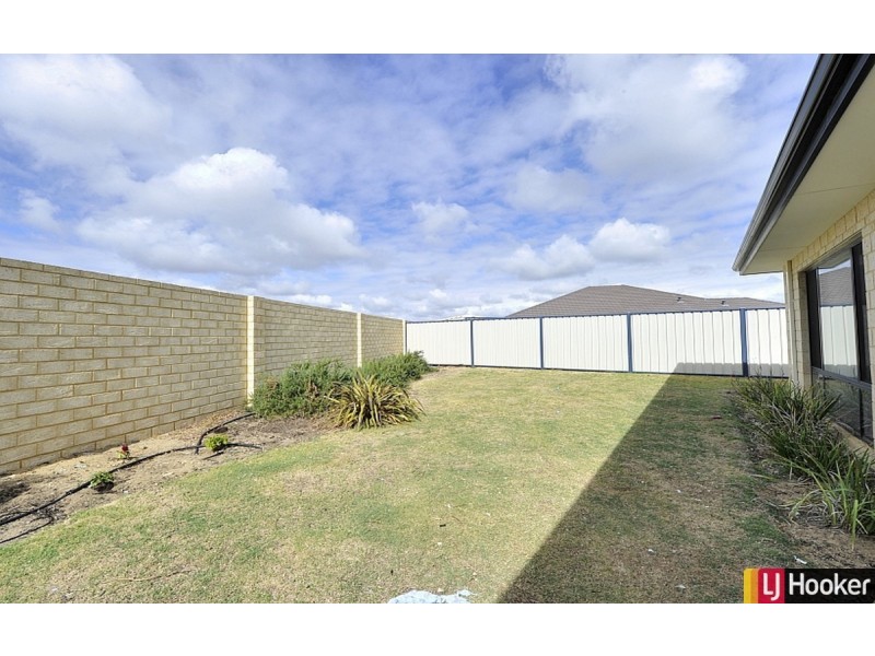 10 Formby Road, Meadow Springs WA 6210