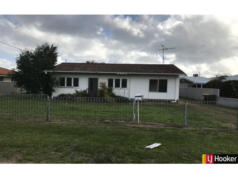 26 Cox Street, Mandurah WA 6210