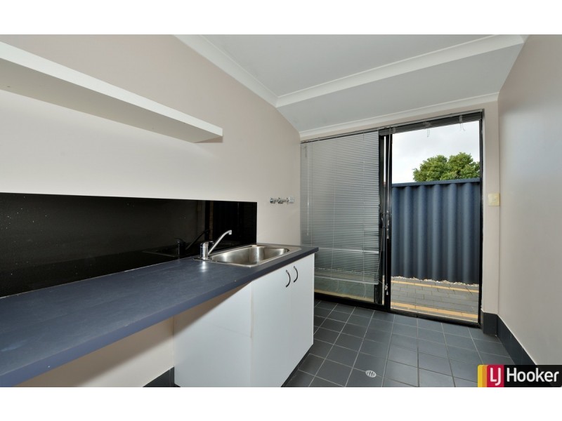 11 Beacon Way, Singleton WA 6175