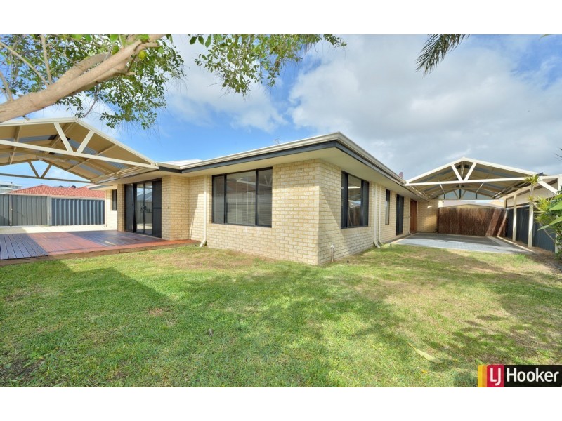 11 Beacon Way, Singleton WA 6175