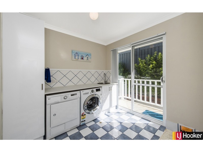 3 Oversby Street, Halls Head WA 6210