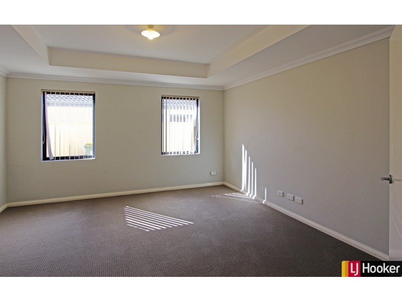 10 Balicup Way, Lakelands WA 6180