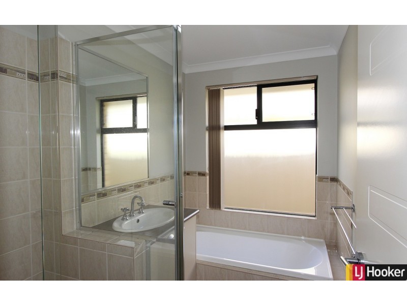 10 Balicup Way, Lakelands WA 6180