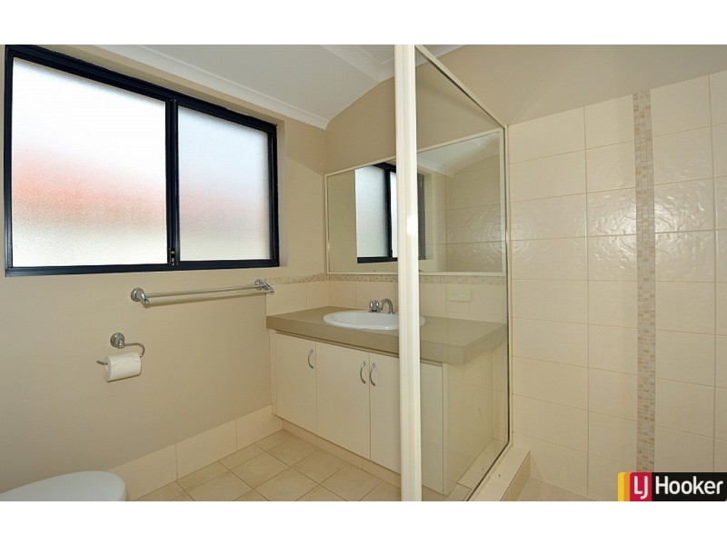 17 Camden Way, Meadow Springs WA 6210