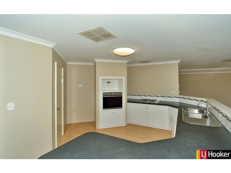 17 Camden Way, Meadow Springs WA 6210