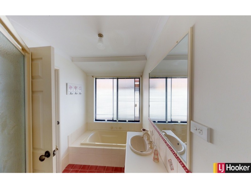 87 Midsummer Circle, Pinjarra WA 6208