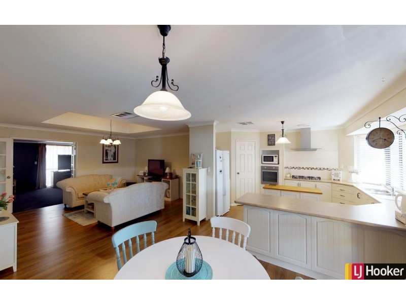 87 Midsummer Circle, Pinjarra WA 6208